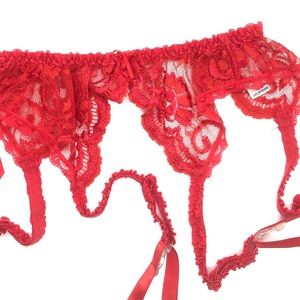 NWOT Red Lace Garter Belt